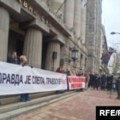 Sudije, tužioci i advokati protestovali u Beogradu zbog 'političkih pritisaka na pravosuđe'