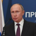Француски министар тврди да је Путин спреман да користи биолошко оружје против свог народа