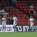 Sukob u Tirani - Izraelac provocirao i navukao bes Albanaca VIDEO