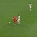 Sramota! Granit Džaka iz sve snage šutnuo protivnika! Umalo da nastane opšta tuča, pogledajte kako je provokator napravio…