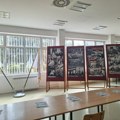 Prvi put u KPZ Niš: Otvorena izložba povodom Dana srpskog jedinstva, slobode i nacionalne zastave (foto)