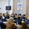 Skupština Grada Beograda sutra o 43 tačke: Odbornici o tramvajima, taksama, urbanističkim planovima i prevozu