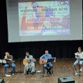 Na poetsko-muzičkoj večeri u Medveđi i recitovanje i izvođenje pesama iz stare Jugoslavije