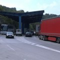 Priština: Odluka o zabrani ulaska kamiona iz Srbije na snazi do nove bezbednosne procene