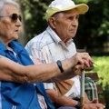 Političar razbesneo javnost: Radićemo dok smo živi, predlaže odlazak u penziju sa 75?!