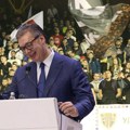 Funkcionerska kampanja tokom izbora: Vučić imao 19 gostovanja, 279 naslovnih strana...