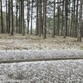 (FOTO/VIDEO) Jako nevreme sa gradom pogodilo Zlatibor: Zabelelo se kao usred zime