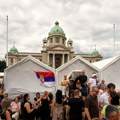 Završeno književno veče ispred Narodne skupštine koje su organizovali "Studenti 2.0"