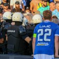 Ljajić gledao nerede na tribinama u Pazaru: Meč prekinut kad je pao gol, policija utrčavala na meč