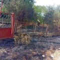 U Žitnom potoku opet gorelo, nepoznati muškarci iz “nive” podizali dva prsta
