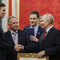 Trampovi izaslanici "pod teškom paljbom" u Kijevu! Vitkofa "isprozivali" zbog "toplog" odnosa sa Putinom, a Kušner se…