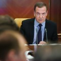 Medvedev zapretio nuklearnim odgovorom ako Kijev gađa mesta odakle ispaljuju rakete u Rusiji