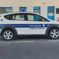 Стравичан судар на: Ауто-путу у Хрватској у судару аутомобила и камиона погинуле две особе (фото)