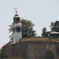 Bravo: Gradonačelnik Novog Sada zloupotrebljava verska osećanja građana