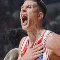 Nedović se od Zvezde oprostio pesmom: "Dušmani hoće da te unište..."