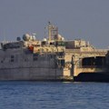 SAD i Venecuela na ivici sukoba: Američki razarači pred obalom, Maduro gomila vojsku