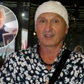 Popularni folker dobio 3. unuče: Pevač van sebe, odmah se oglasio nakon srećnih vesti