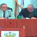 Đurović isključio mikrofon odbornici opozicije koja je govorila o velikom zagađenju vazduha u Leskovcu