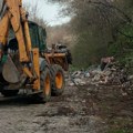 Očišćen atarski put ka Švabinoj bari u Dolovu. Apel građanima da savesno postupaju sa otpadom.