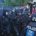 U Erfurtu hiljade demonstranata protiv Alternative za Nemačku (AfD) (FOTO)
