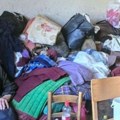 Po vodu idu na izvor, u celoj kući imaju samo dve sijalice: Život Milenke (90) i Slađane (53) neprestana borba