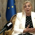 "Putovaće se brže, sigurnije i bezbednije" u toku izgradnja 504 kilometara auto-puteva - Sofronijević: Pruga između Novog…