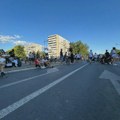 Blokirane dve važne raskrsnice u Novom Sadu