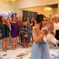 Baca "bebu" umesto bidermajera, a gošće beže glavom bez obzira: Novi birazni trend šokirao je svet