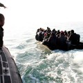 Brodolom u Tunisu: Prevrnuo se čamac pun migranata kod Tunisa: Poginulo najmanje 40 osoba