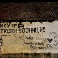 Novi grafit s porukom “Svi su Srbi, Ratkovi vojnici“ osvanuo u Štavlju kod Sjenice