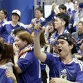 Japanski navijači razvili ruske zastave na turniru u Tokiju