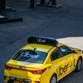 Vozač Ubera izbacio ženu na auto-putu, sad firma mora da plati 40 miliona dolara