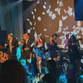 Zagrevanje pred solistički koncert: Chegi bend napravio ludnicu u Beogradu uoči spektakla, publika u transu (FOTO)