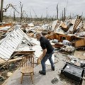 Najmanje tri osobe poginule u udaru tornada u Indijani i Arkanzasu