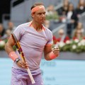Rafa zasijao Kao nekad! Španac održao čas tenisa 21 godinu mlađem Amerikancu: Nadal razbio Blenša za drugo kolo Madrida…