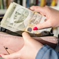 Stavite ovo u novčanik i gledajte kako novac sam dolazi Tajni trik za finansijsku sreću šokira internet – ljudi se kunu da…