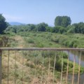 Čisti se do Hemijske škole, a iza ostaje pravi zmijarnik