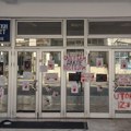 Institucionalna osveta i demonstracija sile nad mladima: Studenti kragujevačkog Ekonomskog fakulteta u blokadi o hapšenju…