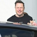 Musk prijeti tužbom Appleu, evo zašto