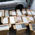 Trojac iz: BiH pao zbog šverca cigareta Na granici im pronašli 6.680 paklica, oštetili budžet za 340.000 evra