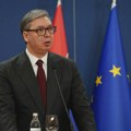 "Nije lepo što se manipuliše patnjom pacijenata": Posle jeftinih stanova, nižih cena, Vučić najavljuje i - vakcinu protiv raka…