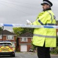 Krvavi pir u velikoj Britaniji: Desetoro ljudi izbodeno nožem u vozu, uhapšene dve osobe
