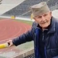 Delija doveo u Humsku deku koji navija za Partizan: Ovo je prvo pitao kad je kročio na stadion posle 50 godina