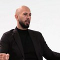 Kritike na račun vlade Velike Britanije zbog toga što nije obezbedila izručenje Endrua Tejta
