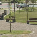 Bravo: Park kod SPENS-a koštao ukupno 3,2 miliona evra - samo kanta za smeće po 3.500
