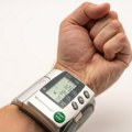 Doktorka otkriva kako pravilno reagovati ako kod kuće izmerite visok krvni pritisak