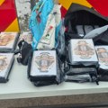 Uhapšen sa 16 "cigli" brendiranog kokaina i devizama: Detalji velike akcije policije na prelazu Bezdan