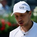 Međedović posle "ponoćne borbe" poražen od Nakašime na startu turnira u Lionu