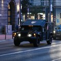 Jutarnji list o izborima u Srbiji: Zatvorena birališta, Žandarmerija okupirala Beograd, horda muškaraca u crnom u centru