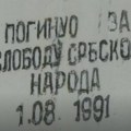 Bizarno: Kod Zadra hoće da uklone ćirilični nagdrobni spomenik; Oglasio se i episkop Nikodim: Kome smetaju mrtvi Srbi?